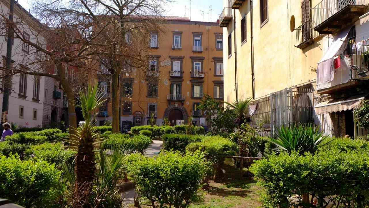 Domus Donnaregina Apartments 나폴리 외부 사진