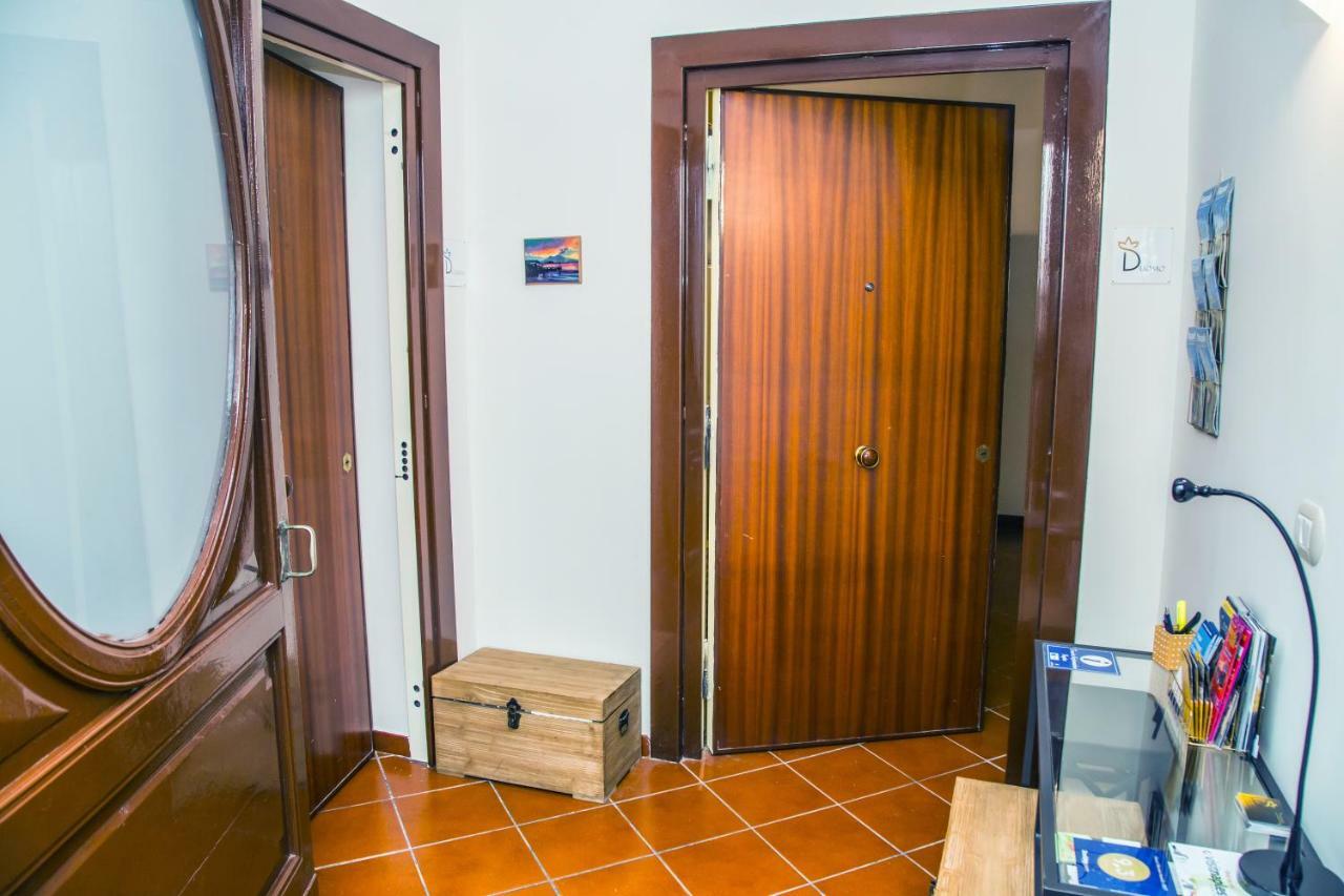 Domus Donnaregina Apartments 나폴리 외부 사진